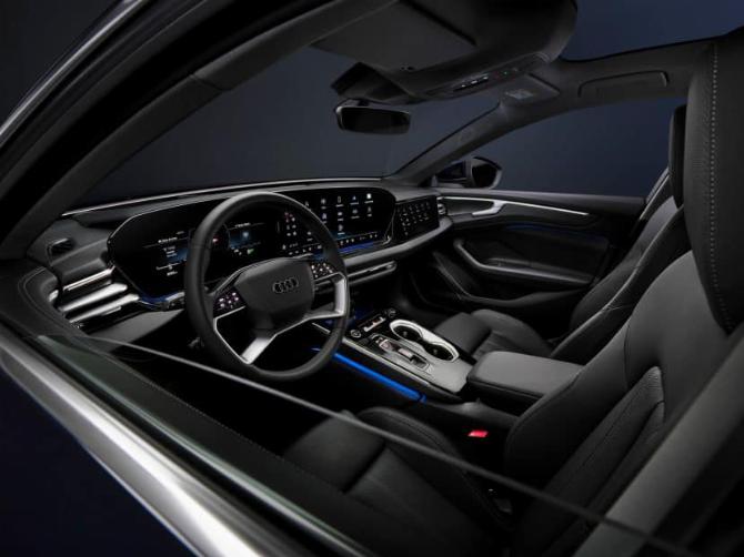 AUDI A6 СЕДАН