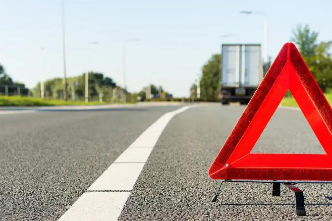 Почему мой грузовик перегревается? 5 возможных причин